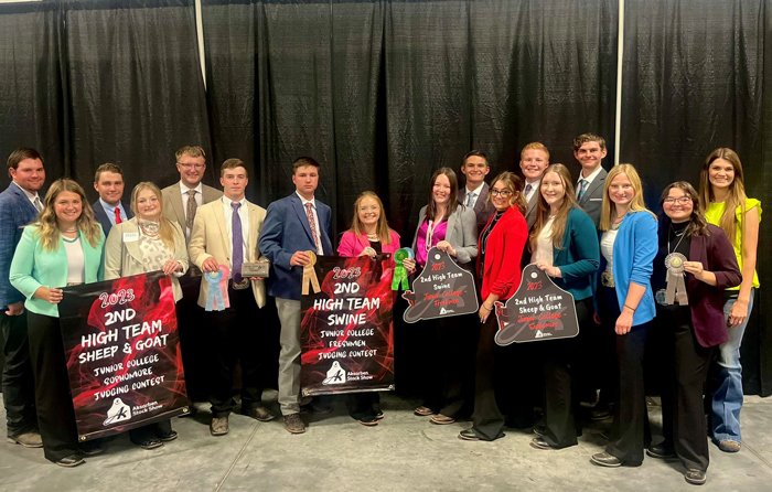 Livestock judging team posing for a picture 10 standing in first row and 7 standing in the second row. 2023 AKSARBEN Grand Island, NE 